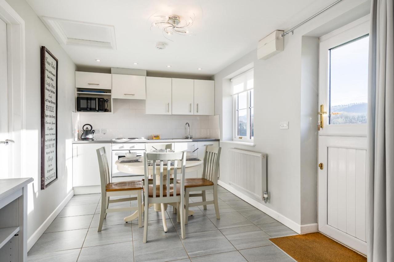 Sunny Cottage Brecon Bagian luar foto